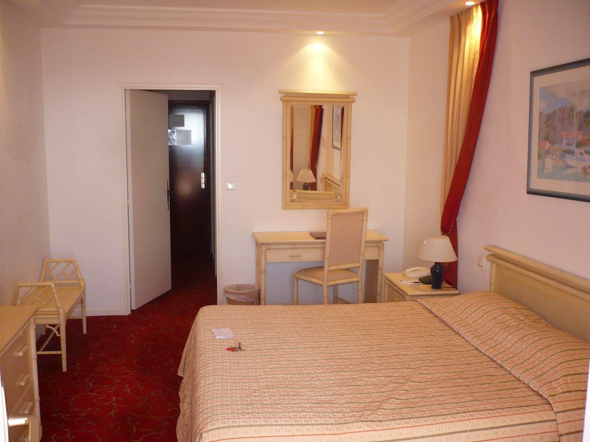 Hostellerie Le Baou Ramatuelle Luaran gambar